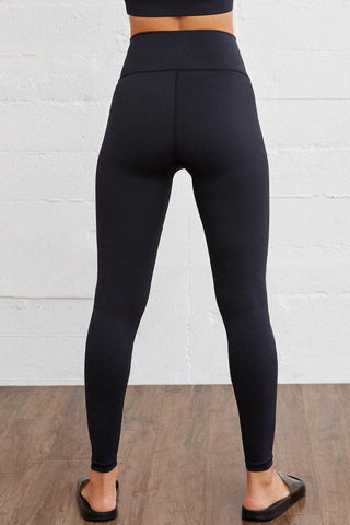 Black Arched Waist Seamless Active Leggings - Rebel Chics